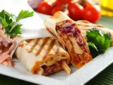 Domowy kebab w tortilli: przepis na idealny smak, lepszy niż z budki