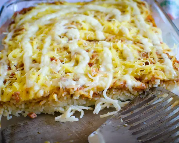 Sekret idealnej zapiekanki spaghetti: przepis, warianty i triki