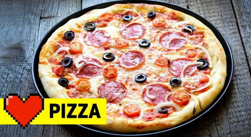Pizza jak z pizzerii w domu: Sekrety idealnego ciasta i pieczenia
