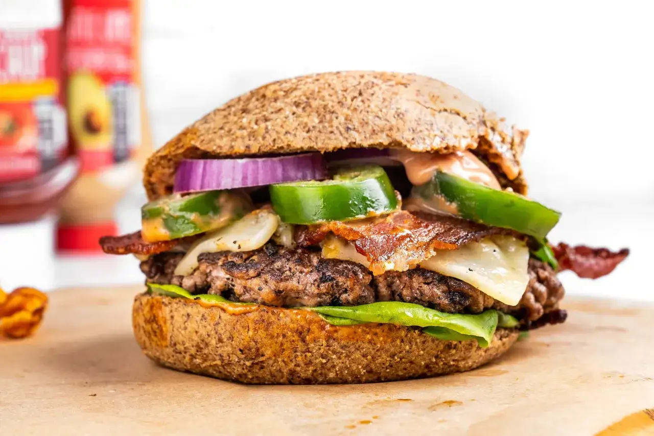 różne rodzaje jalapeno burgerów